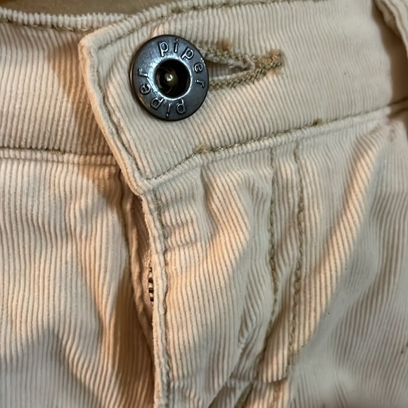 Size 5 flair corduroy ,waist 23, length 37. Flair 9 inches - Picture 3 of 5